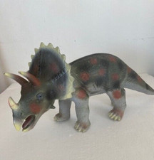 Toys"R"Us 2013 Maidenhead TRICERATOPS Dinosaur 16 x 9" Rubber Action Figure Good