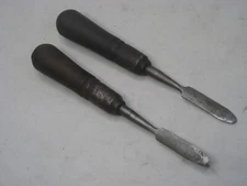 2 vintage antique horse equestrian hoof hooves cleaner tool farrier horseshoe ?