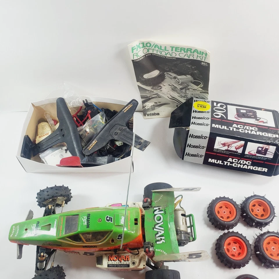 Futaba FX10 FX-10 Vintage 1/10 RC 2WD Off Road Buggy Project Many Extra Parts - Image 3 of 4