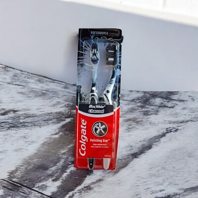 Colgate Max White Charcoal Polishing Star Zahnbürste Soft/Souple