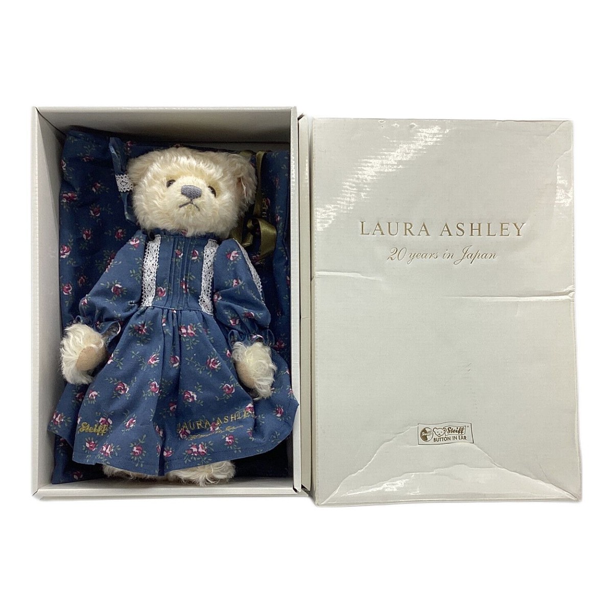 Steiff Teddy Bear @ Marie Antoinette Bear LAURA ASHLEY Steiff Teddy Bear @ Marie Antoinette Bear LAURA ASHLEY