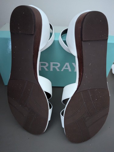 ARRAY Brooklyn Women's Sandal White Ankle Strap Size 9 - Picture 5 of 8