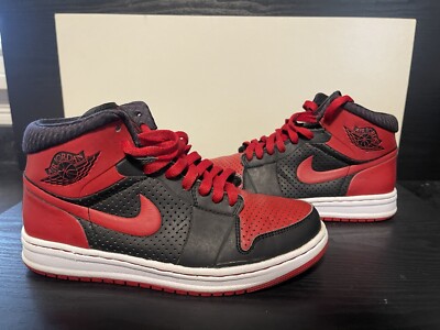 Size 5Y Nike Air Jordan 1 Retro Alpha Bred (Black /Varsity Red