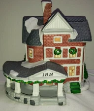 VINTAGE 90S DICKENS KEEPSAKE "BEAUTIFUL INN" PORCELAIN LIGHTED HOUSE 