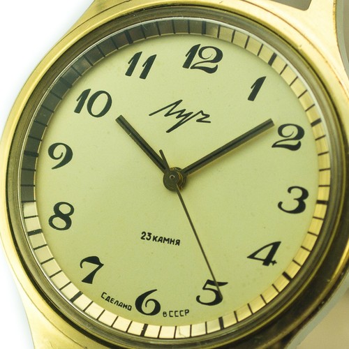Luch Mechanical Men's Wristwatches Classic Vintage Watch Gold Plated AU 10 ussr - Picture 2 of 7