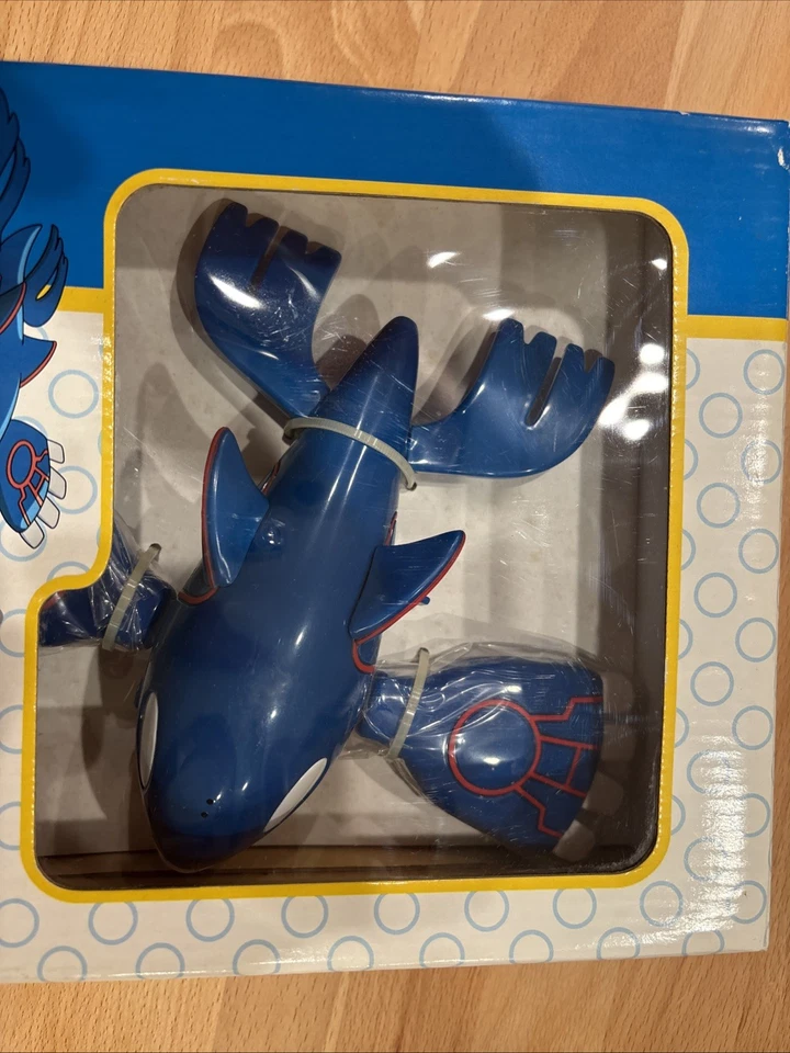 McDonald's Happy Meal Pokémon Kyogre Water-Schirting Toy Edición Limitada Promo Foto 2 de 4