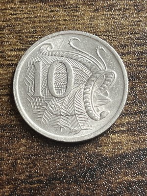1983 Australia 10 Ten Cents Elizabeth II Superb Lyrebird Actual