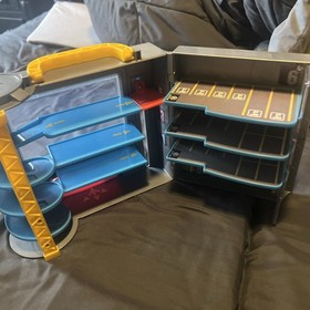 60 Vintage Galoob Micro Machines Large Vehicles Cars lot with carrier and garage