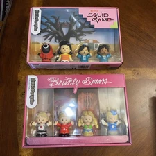 FISHER PRICE LITTLE PEOPLE COLLECTOR BRITNEY SPEARS SPECIAL EDITION SET Of 2