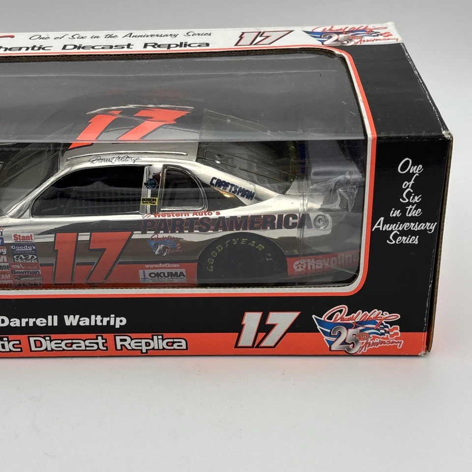 Darrell Waltrip #17 Piezas América Cromo 1:24 Revell Racing Diecast NASCAR NUEVO EN CAJA Foto 4 de 4