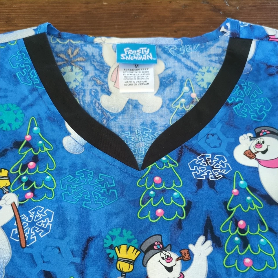 Frosty The Snowman Cherokee Christmas Woman's Scrubs Tooniforms V Neck Top Md - Image 2 of 4