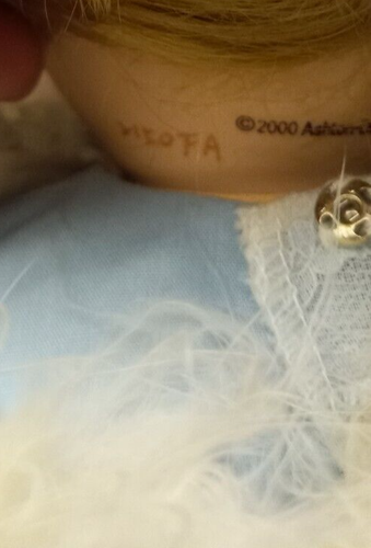 Vintage firmato Ashton Drake un regalo d'amore 2000 angelo ragazza con coniglietto con supporto - Foto 6 di 11