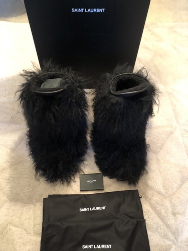 SAINT LAURENT Women’s FURRY BOOT IN CURLY FUR AND LEATHER in Black Size UK 2 - Picture 2 of 11