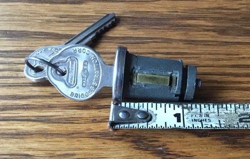1930s 1940s GM SPARE TIRE LOCK CYL w/BRIGGS KEYS vtg NOS car pickup - Picture 7 of 9