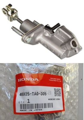 Honda Genuine OEM 46925-TA0-305 Clutch Master Cylinder Hydraulic