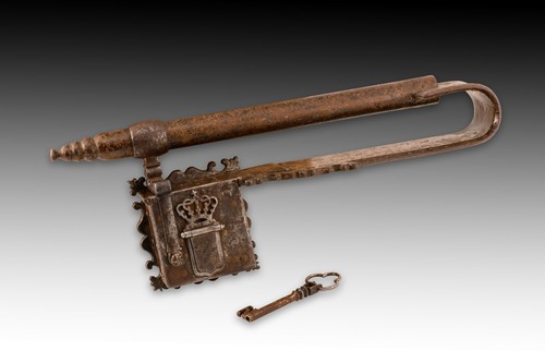 Lock. Wrought iron. Spanish School, 17th century. - Picture 2 of 10