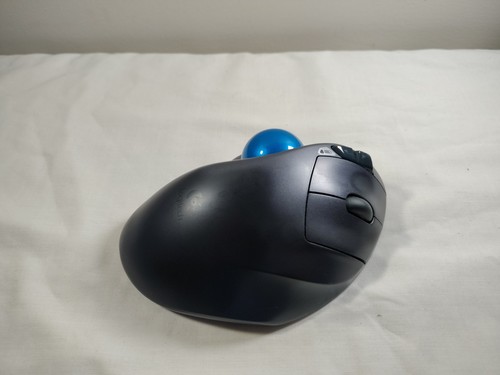 Logitech M570 Wireless Trackball Mouse Black w/ Bluetooth Dongle - 第 4/8 張圖片