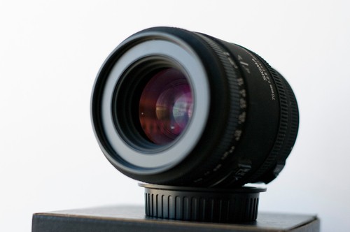 Sigma 70mm f/2.8 EX DG Macro - Canon EF Fit - EU Shipping - Picture 4 of 24