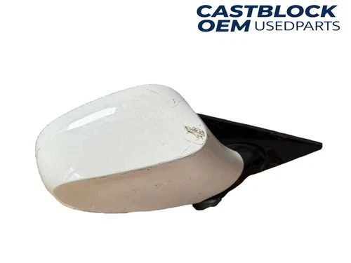 09-13 BMW 1 Series E82 E88 LCi Right Side Electric Door Mirror White +Gloss Base