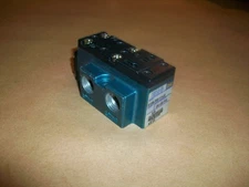 MAC Valves Inc 912B-PM-111JD Solenoid Valve   USED