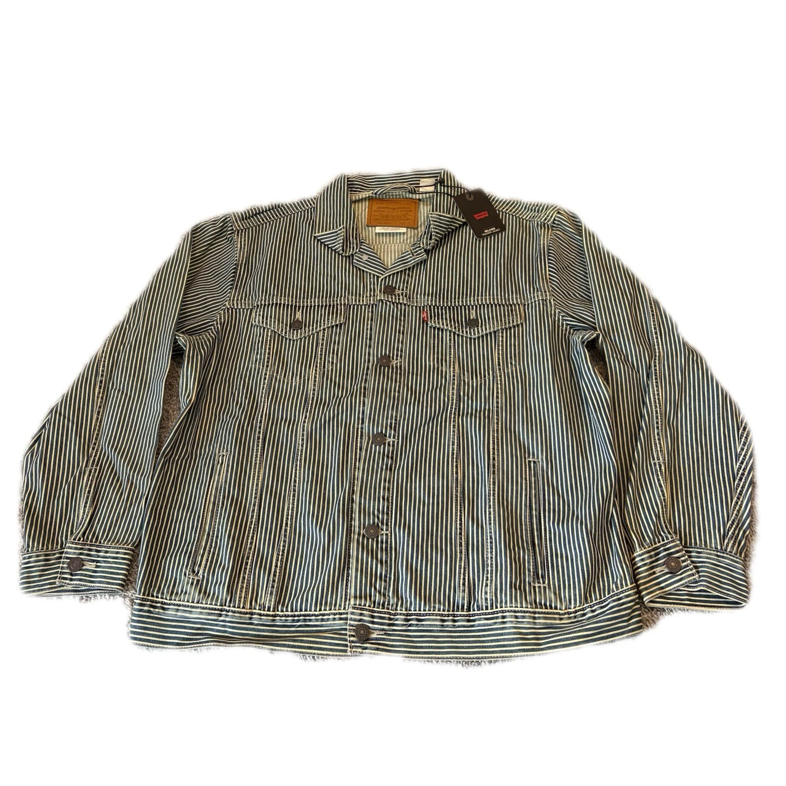 NEW Levi's Premium Relaxed Railroad Blue BIG E Pinstripe Trucker Jacket Mens L
Opens in a new window