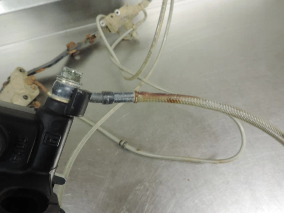 Arctic Cat XC 450 XC450 2011 freno trasero izquierdo cilindro maestro pinza mangueras líneas Foto 4 de 4