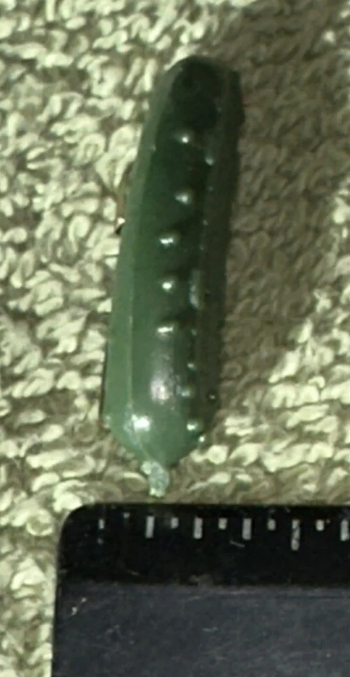 H.J. Heinz Company Pittsburgh Pennsylvania USA Vintage Small Pickle Lapel Pin - Image 4 of 4