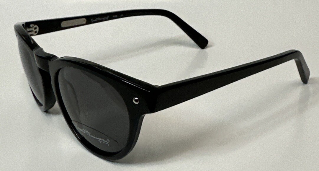 Ernest Hemingway Vintage Inspired Polarized Sunglass Collection 4722 Black 50 mm