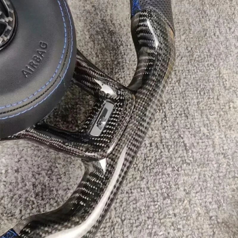 Volante de cuero de fibra de carbono para Volkswagen Golf MK7 MK7.5 GTE GTI GTD Foto 3 de 3