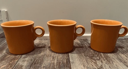 Set Of 3 Fiesta Ware Orange Tangerine Coffee Mugs USA Marked HLC 10oz O Ring