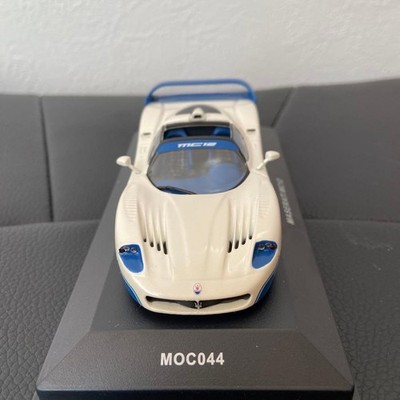 Maserati MC12 Kleinwagen MOC044