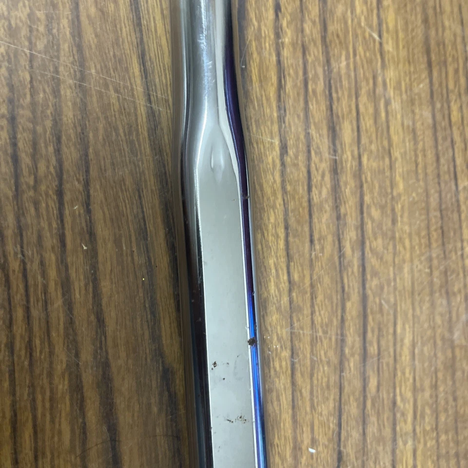 Llave dinamométrica Torin Black Jack 1/2" 10 a 150 pies libras R3J Foto 2 de 4