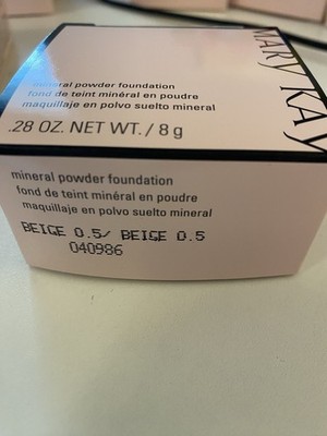 NEW Mary Kay Mineral Powder Foundation Beige 0.5  Discontinued 040986