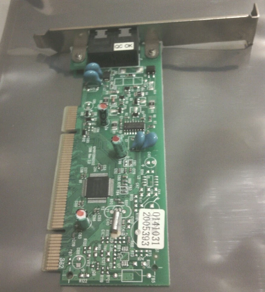 Genica 56K V.92 Intel PCI Data/Fax/Modem Desktop Network Interface Card - Image 3 of 4