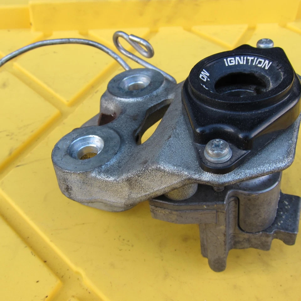 2007 Honda Silver Wing 600 FSC600 MONTAGEM DE IGNIÇÃO FABRICANTE DE EQUIPAMENTO ORIGINAL - Imagem 2 de 4