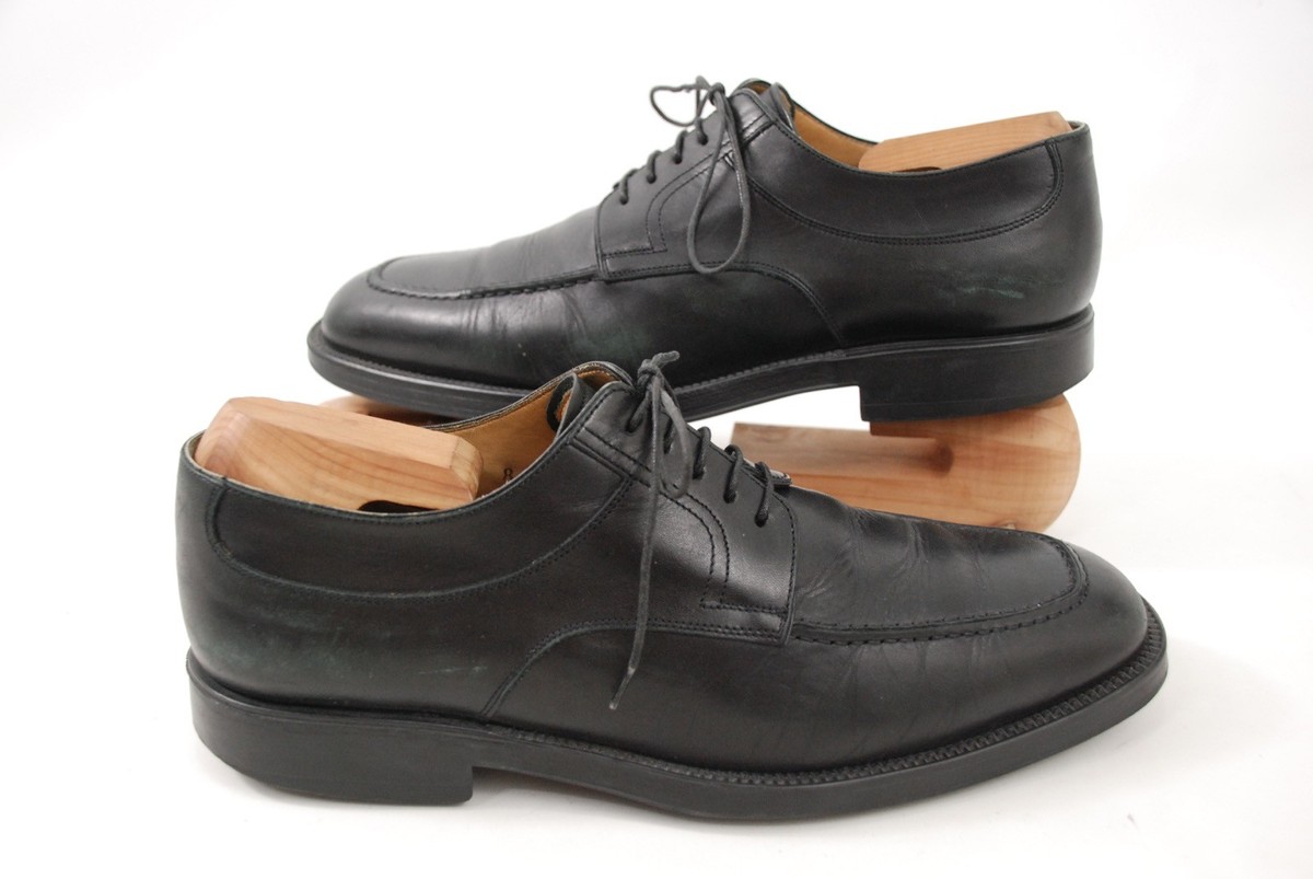 Santoni Italy Black Leather Apron Toe Derby Men display picture 1