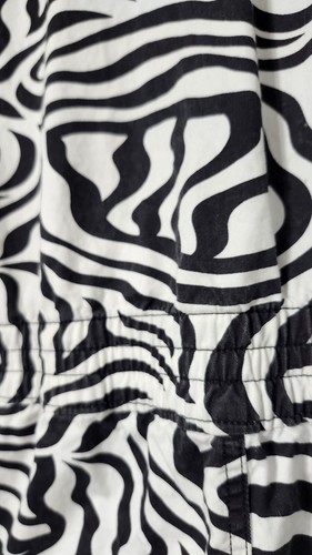 Dickies Women's Medium Romper Jumpsuit Short Sleeve Animal Zebra Print Blk White - Picture 11 of 20