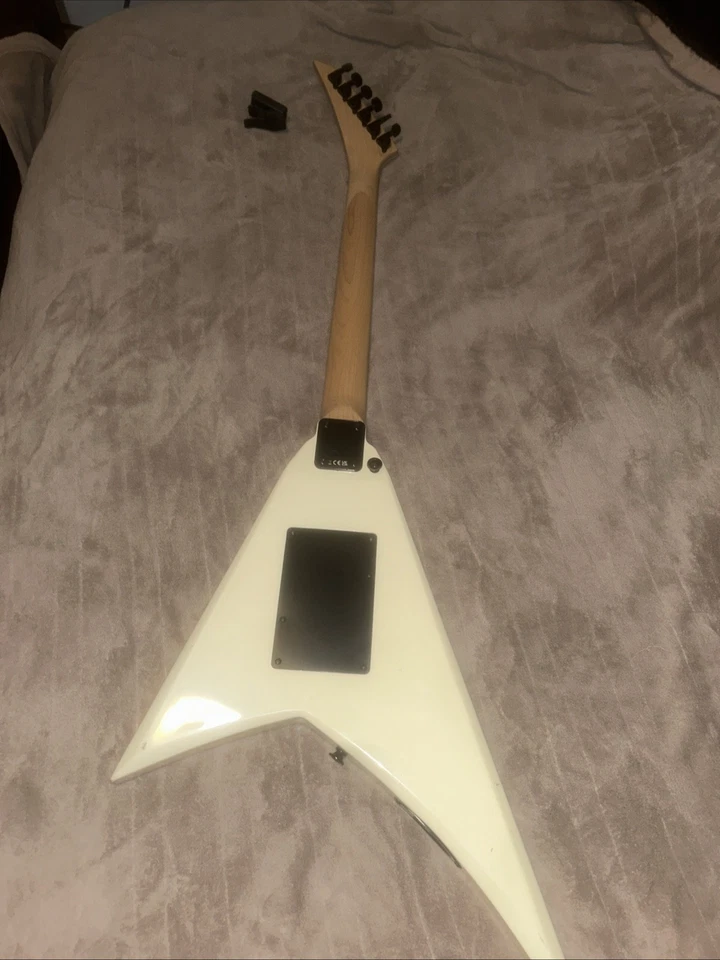 Randy Rhoads Flying V Jackson Electric Guitar With Case - Image 4 of 4