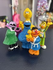 Lot Of 5 Sesame Street Figures Tyco An Sesame Street Workshop 2004