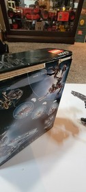 LEGO Bionicle Makuta 8589 with Instructions And Box 2003