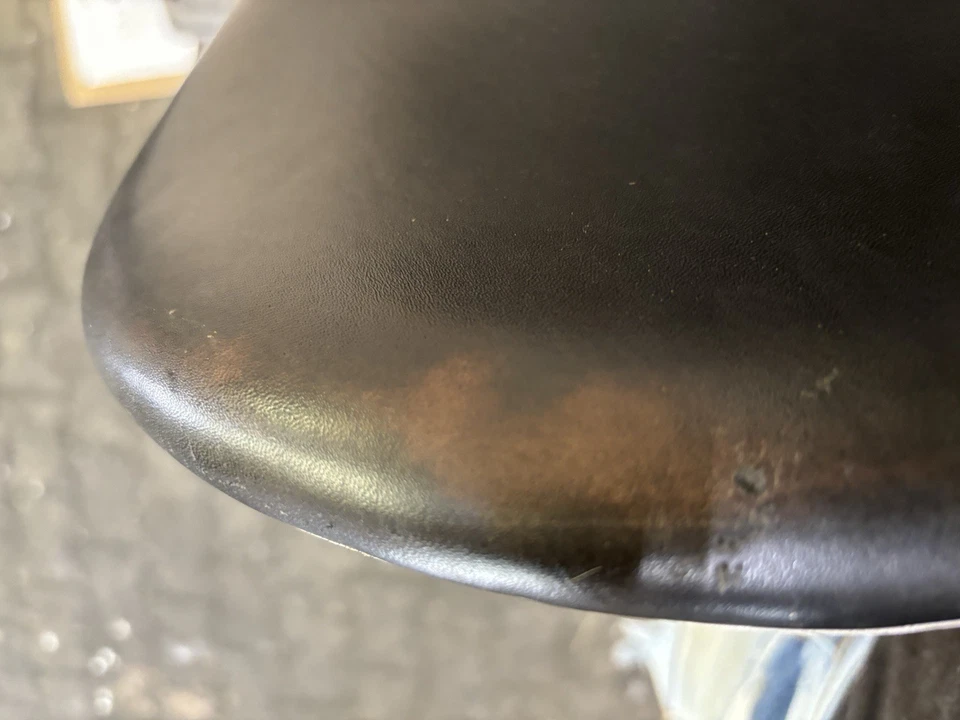 Dressage Saddle For Gypsy Vanners And Friesians With Exchangeable Gullet - Image 2 of 4
