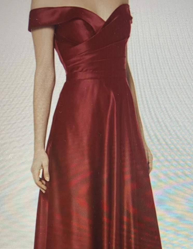 NUEVO CON ETIQUETAS-B Vestido Levkoff Plisado Cruzado Hombro Descubierto (Bolsillos)-Talla 8 (Vino) $215 Foto 3 de 4