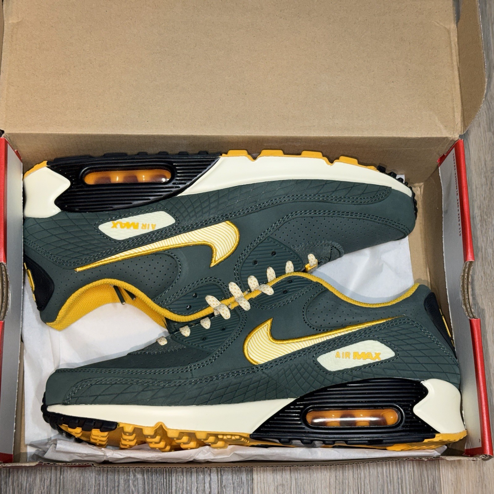 Green Bay Packers Air Max 90 Shoes NFL Rivalries Collection Men's Sneakers