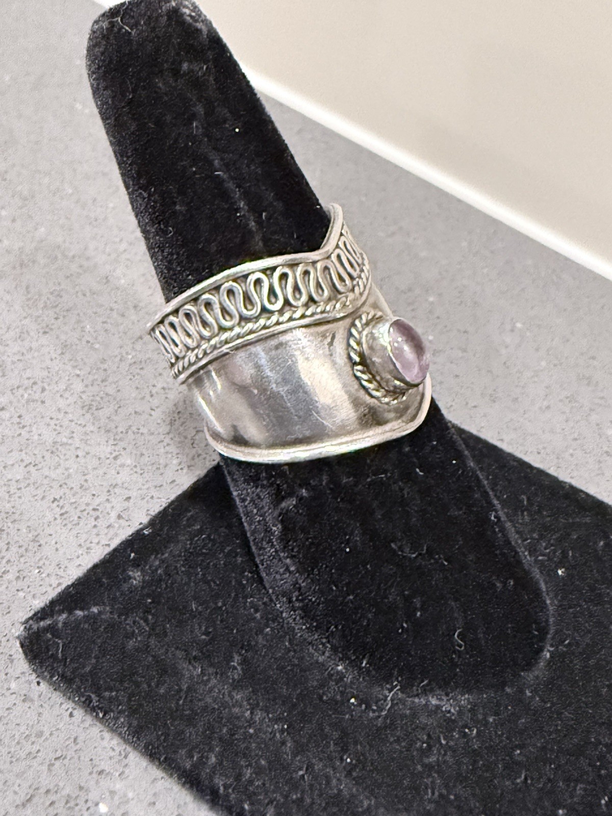 Unmarked Unknown Maker Wide Silver Ring Size 8 We… - image 3