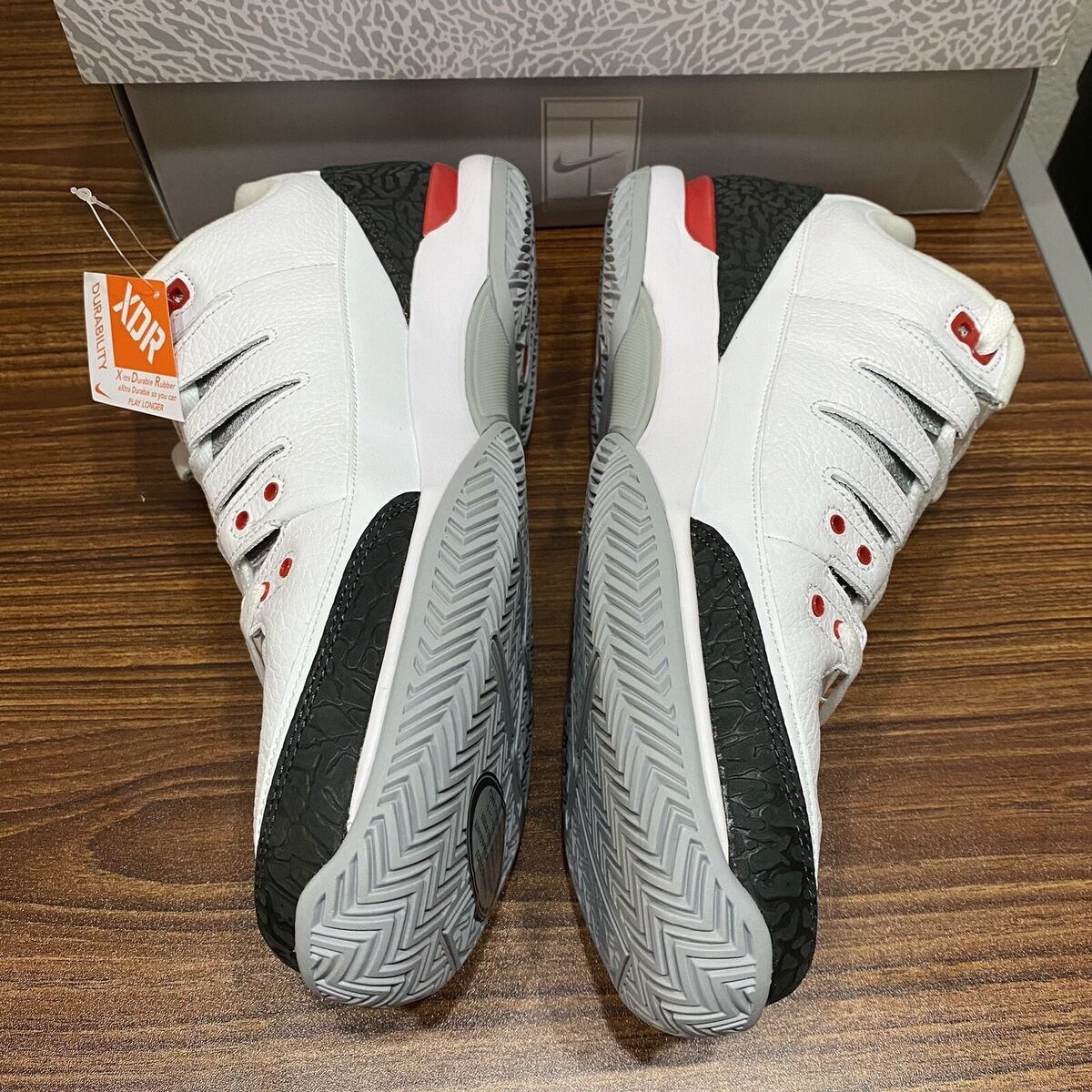 Nike Zoom Vapor RF X AJ3 Roger Federer Fire Red Tennis Shoe Nike Zoom Vapor RF X AJ3 Roger Federer Fire Red Tennis Shoe