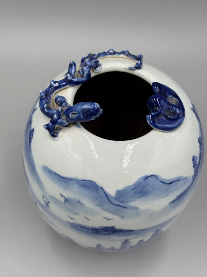 ANTIQUE Chinese 18th C  Qianlong Export Blue & White Porcelain Water Pot 6'' - Image 3 of 4