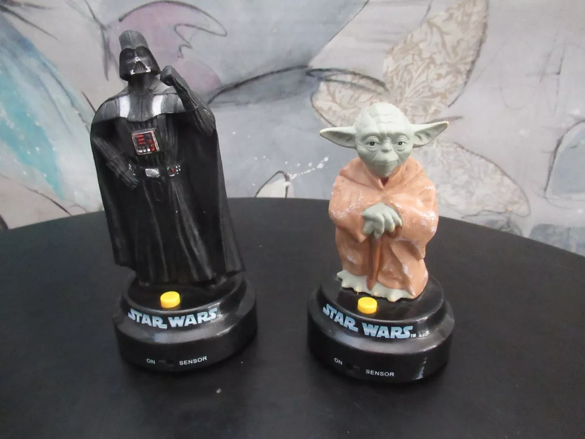 Star Wars YODA & VADER Electronic Talking Figurine Statue Gemmy Lucas Films  2006