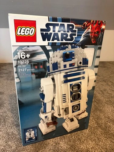 New ListingLEGO Star Wars: R2-D2 (10225)