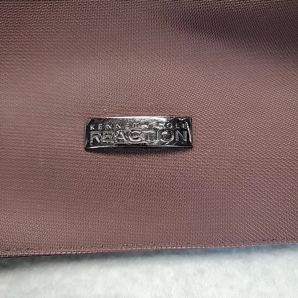 Kenneth Cole Reaction Bandolera Marrón con Cartera Pequeña Foto 2 de 4