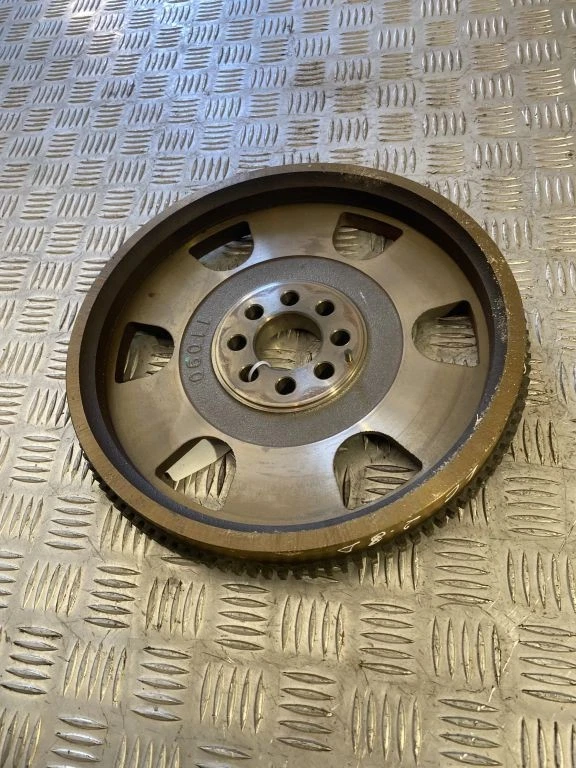 Toyota Land Cruiser (J150) 2017 Schwungrad 11090 Diesel 130kW UTO60762 - Bild 3 von 4